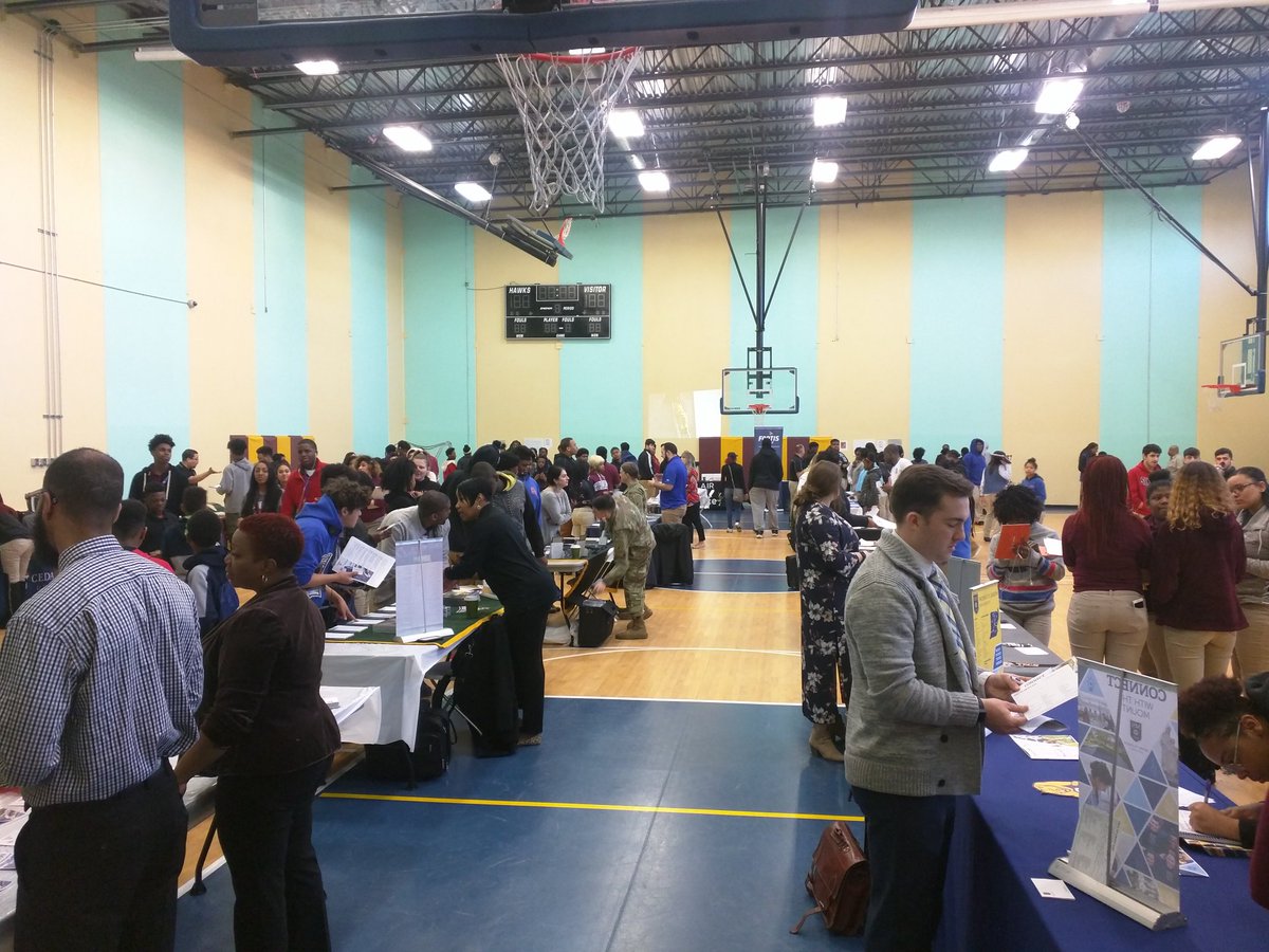 hakan_bagcioglu's tweet photo. HSA is hosting another great event for not only its students but also for its region: Annual College and Career Fair https://t.co/yLXzCTgaP0
