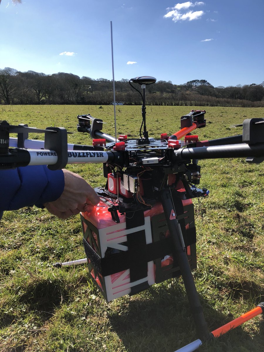 pl_dave_'s tweet photo. Incredible before & after #WeatherSW π― before #uksnow we were able to take this #drone & #sensor to the skies for some successful #datacollection !#fieldwork @UofE_Research @jamieshutler @UoExeterCGES @metoffice @UniExeCornwall https://t.co/EdWfb7c4ye