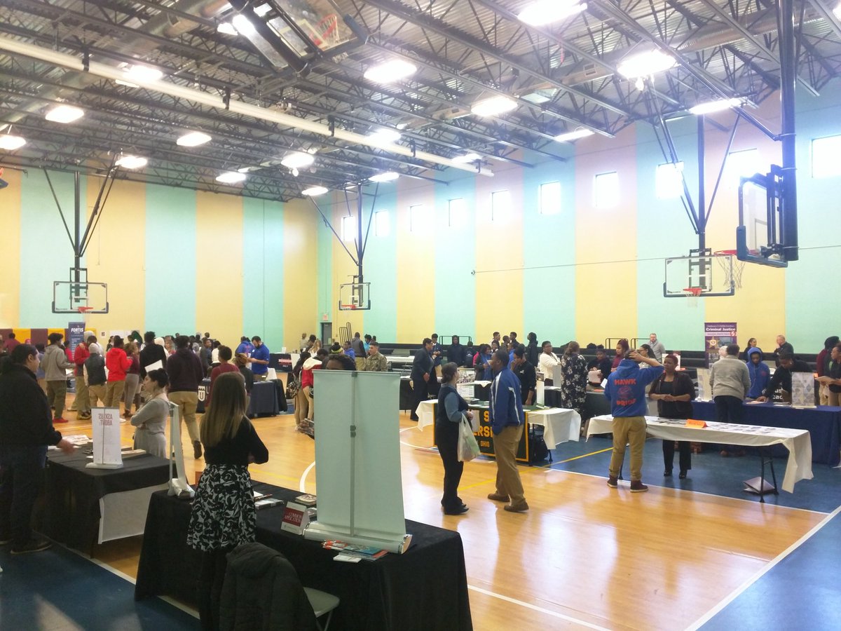 hakan_bagcioglu's tweet photo. HSA is hosting another great event for not only its students but also for its region: Annual College and Career Fair https://t.co/yLXzCTgaP0