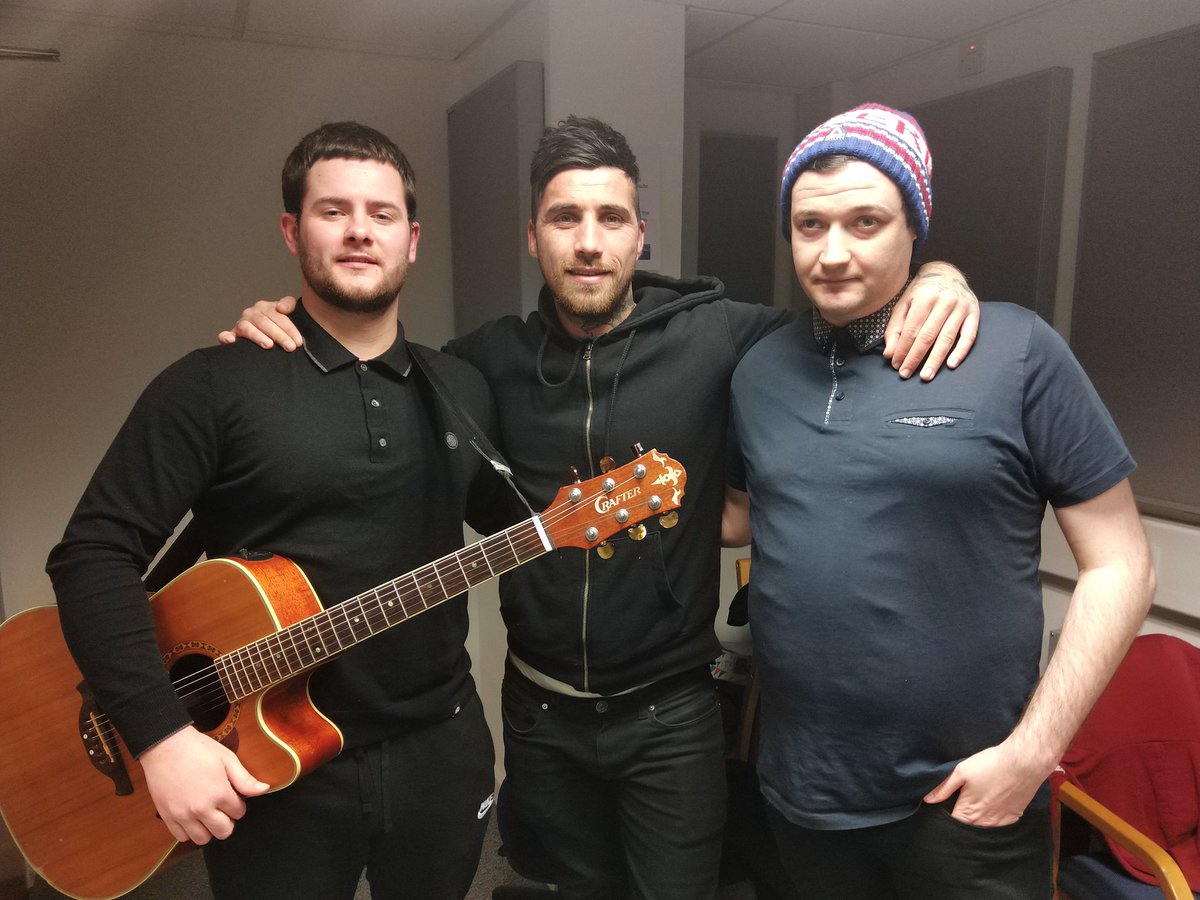 OfficialGCCSA's tweet photo. One of our @Glasgow_Clyde students is today interviewing Glasgow band @ThePontangz before the release of their debut EP! https://t.co/Crbn8oRCqE
