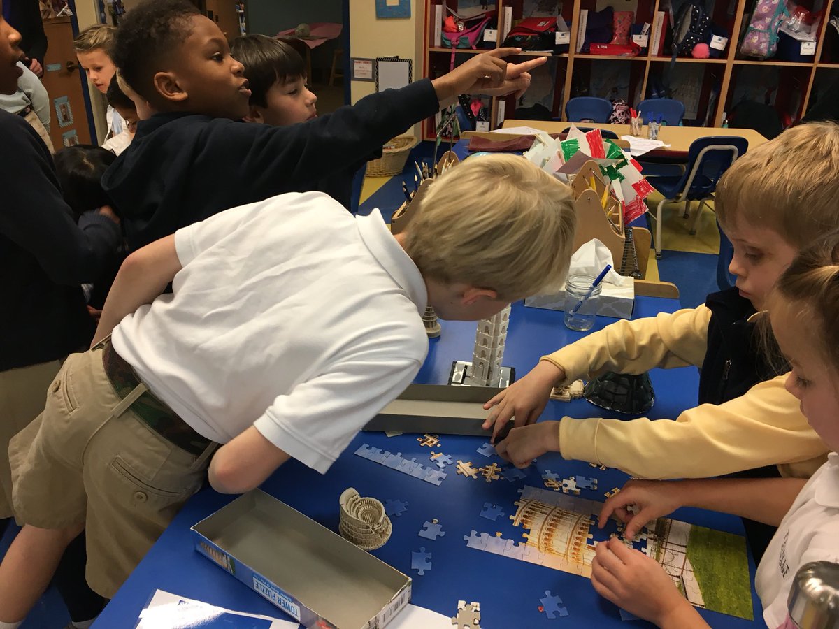 oakes6debbie's tweet photo. Kindergarten practicing with 2nd grade buddies around the world @hickeytrit @2ndHanzman #trinitylearns https://t.co/xwrLj3Z065