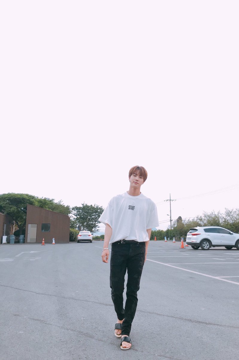 ttttr_235's tweet photo. my love💋💋💋
#THOSFansBTS28F  #iHeartAward #BestFanArmy  #BTSARMY  @BTS_twt https://t.co/CmmkdBBDie