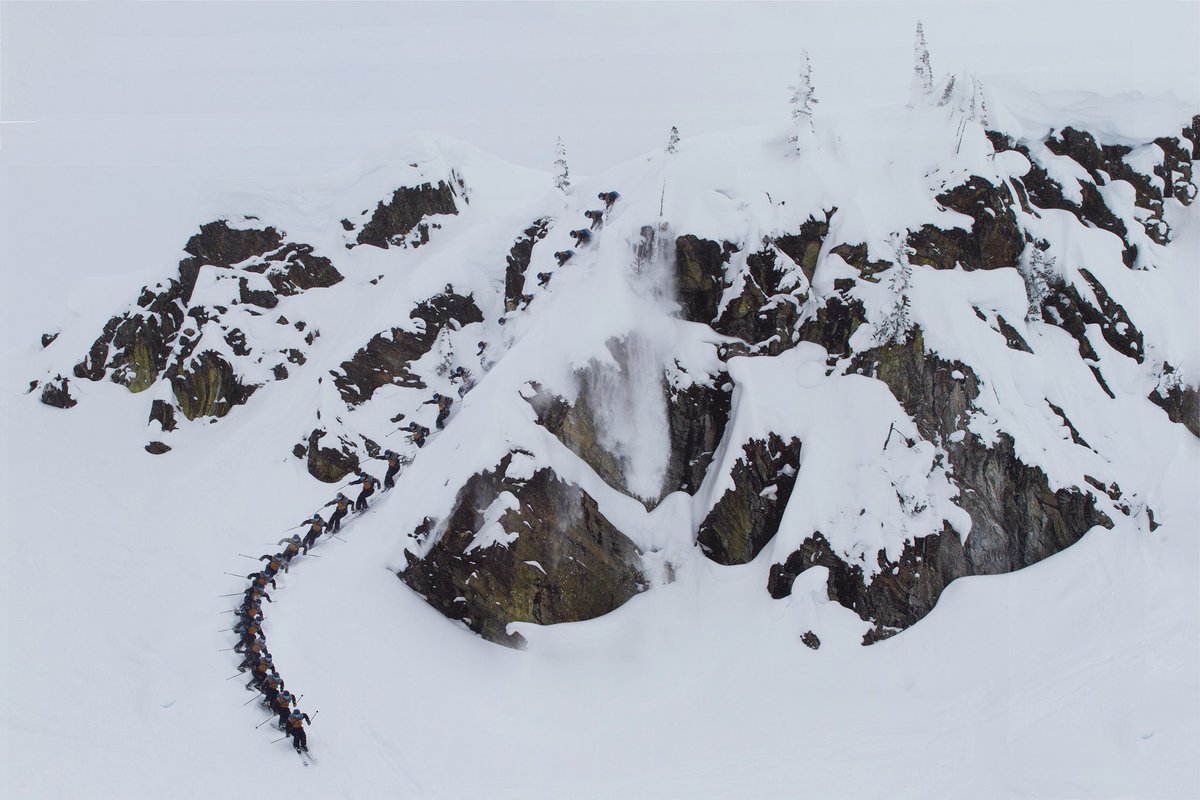 rileybathurst's tweet photo. First sequence I’ve stitched in a while @ericleeobrien out over the exposure at @revelstokemtn with the @snowledge_co #snowledgeispowder #therealstoke #10yearsofstoke #explorebc #skiing https://t.co/afGb3x7dnN