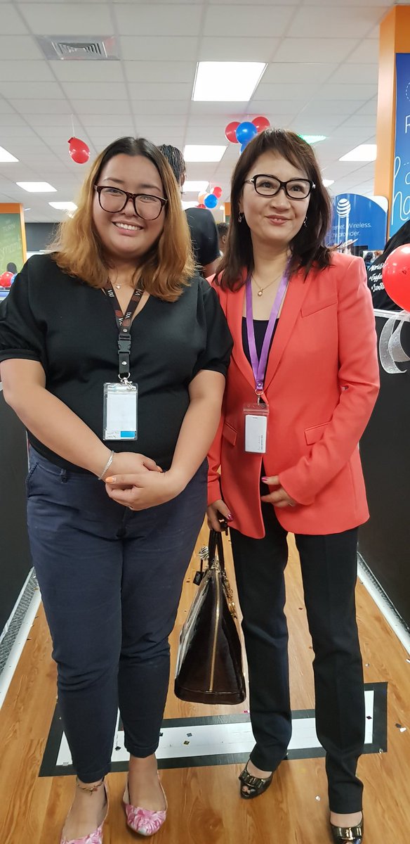 AD Cris and OM Cesay with CEO Eva Wang.
#Great
#JamRockLovesTuggle
#TuggleNation
#WorldDomination