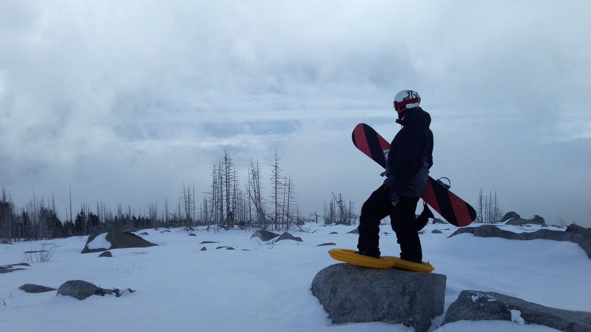 SmallFootEU's tweet image. Testing our #inflatable #snowshoes always makes us happy!