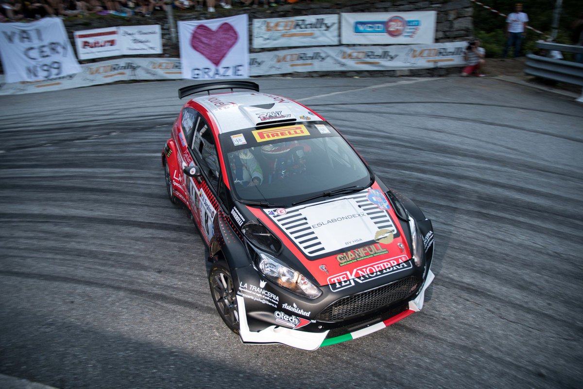 SVrally's tweet photo. #CIR NEWS: @FORDracingIT has formalized @Crugnola_Andrea and @GiuseppeTesta94 for #CIR2018, with two #Ford Fiesta R5 by HK Racing. They will be codrived respectively by @DaniloFappani and Massimo #Bizzocchi. https://t.co/yzp5PEI90U