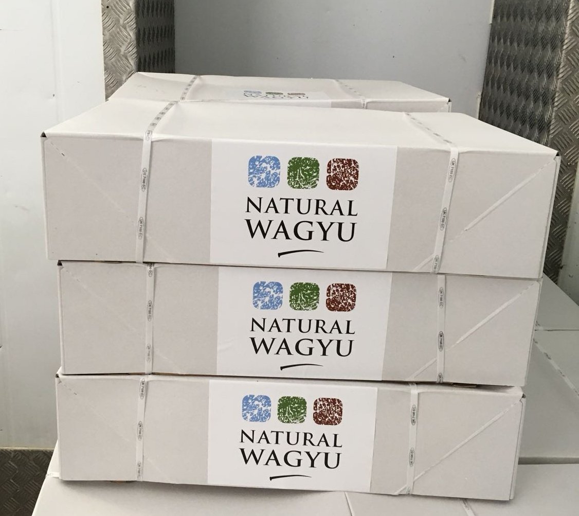 NaturalWagyu's tweet photo. Really exciting day as our first #Welsh #Grassfed #Wagyu shipment leaves for #HongKong @BritishWagyu @HybuCigCymru https://t.co/laMMWYeuJI