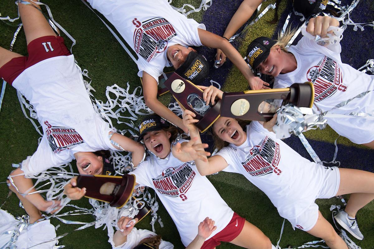 ncaaec's tweet photo. Do you want to play Division I sports? Make sure to review our Division I Quick Reference Guide to learn more about Division I academic requirements: https://t.co/Nc5zhrn9XH https://t.co/qI5WzdixNp