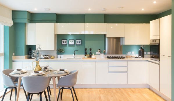 Zoopla's tweet photo. 10 best-value home improvements https://t.co/smSdl7gFp3     #homeimprovements #property https://t.co/RSqkNY2tZY