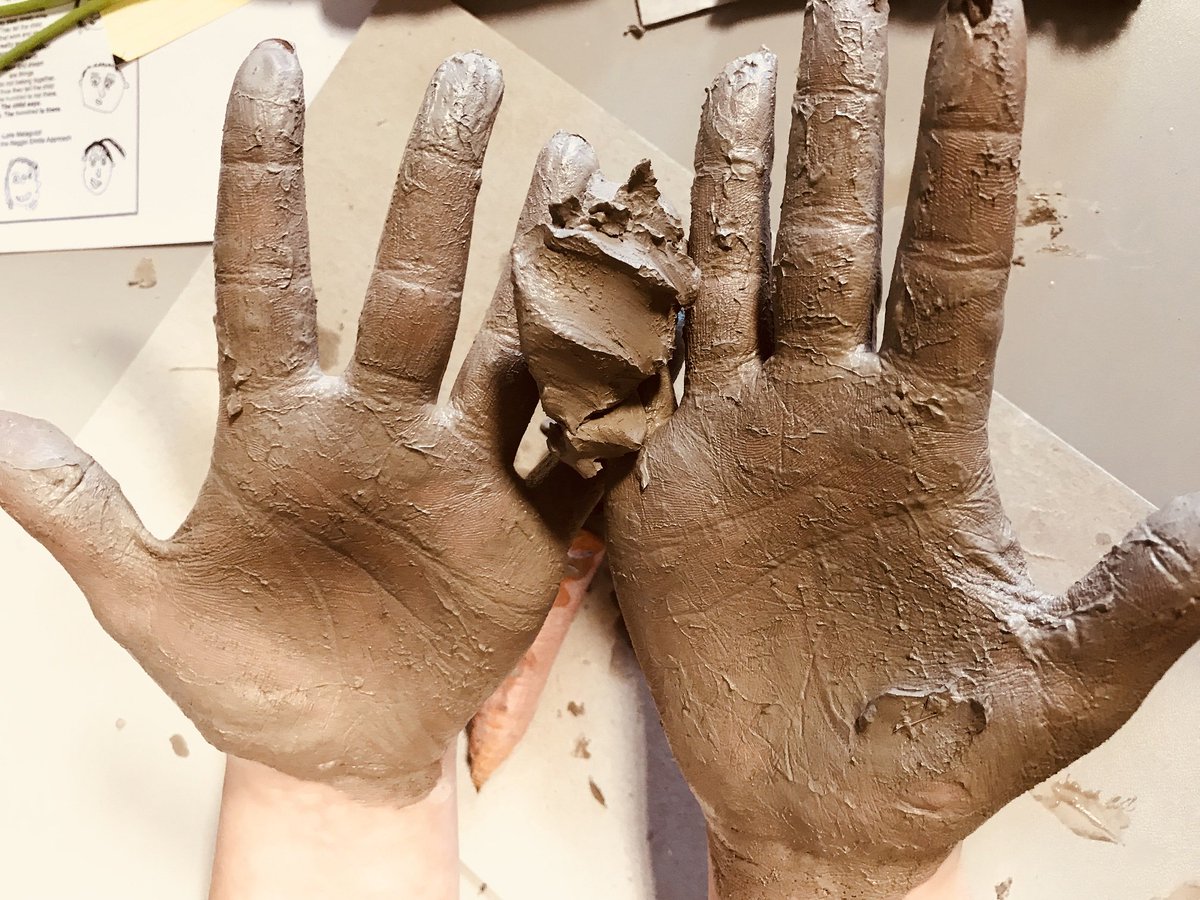 UniofStaffsNews's tweet image. Students @StaffsUni @EarlyYearsSU have been been getting hands on with clay, creating exciting play based activity for 0-5 year olds as part of new initiative Clay for Learning! bit.ly/2tl4cT4 #clayforlearning #educlaytion