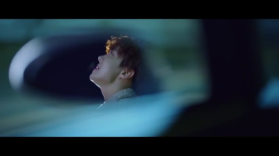 seungminbuild's tweet photo. ЧОН ХОСООООК

   J-HOOOOOPE
#Hixtape #HopeWorld #Airplane https://t.co/WPd9b4XtpF