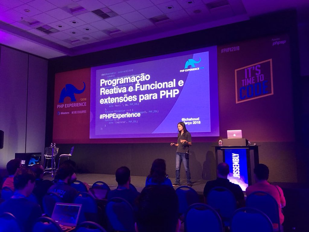 jchahoud's tweet image. Falando sobre programação reativa e funcional no #phpexperience #PHPx2018 #phpexperience2018 @iMasters