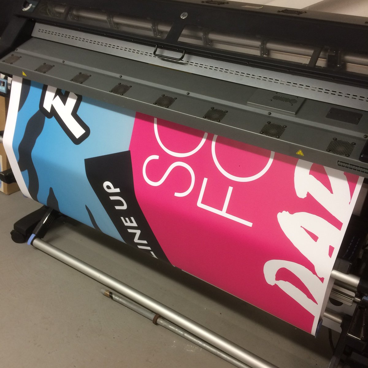 NowGroupUK's tweet photo. @fieldbounce banner in production! 👍

#Fieldbounce #Music #Printing #Banner https://t.co/wXStjWJNTa