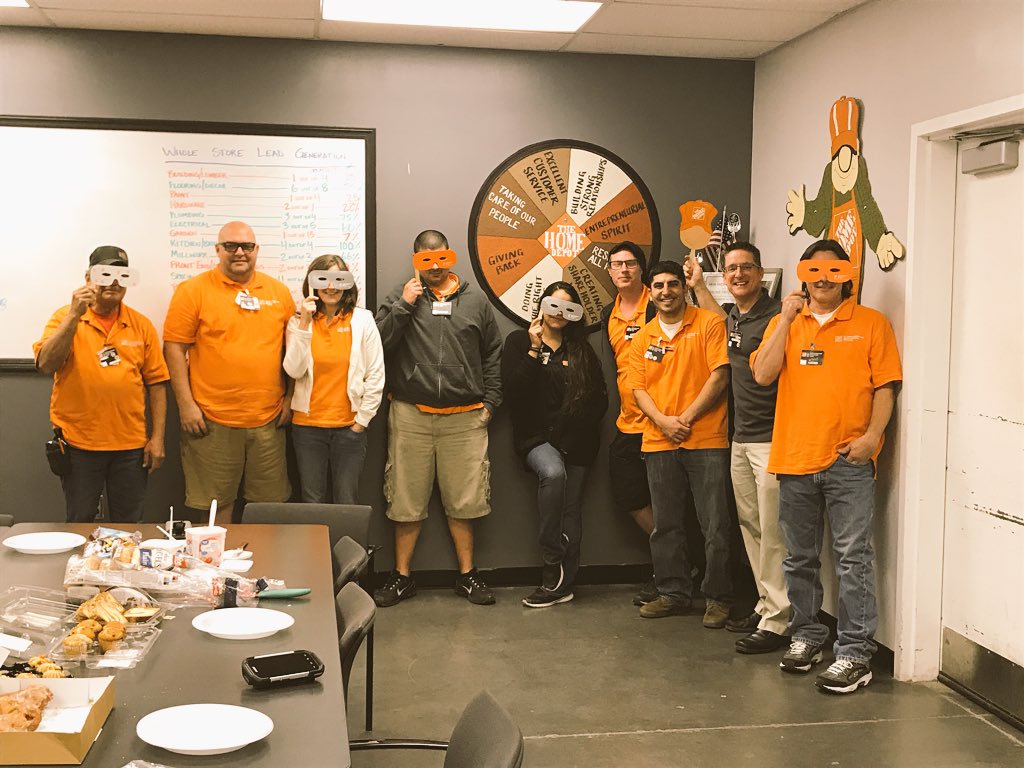 OhThatMcKinnon's tweet photo. Watching the #METQuarterlyBroadcast with the team at 8582 and doing a little celebrating with our #PartyInABox... Thank you team for all the hard work and consistency. #WDMETPride #LegacyOfEvolution #10Years #PartnerExecuteDeliver @JStorrs91 @brianzinnpmd @D66ClayB @KatiePentek https://t.co/N8KXsqLfii