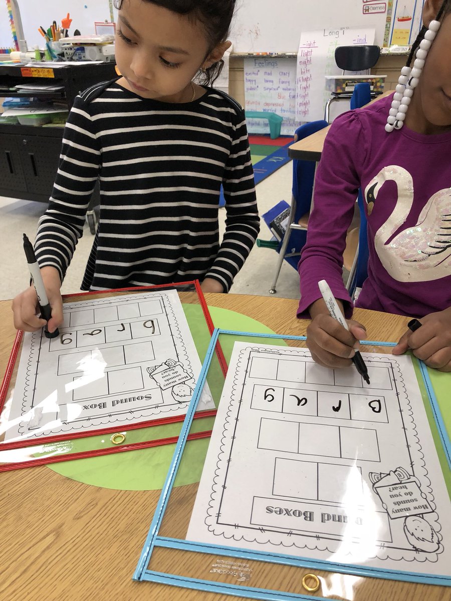 MrsWaurin's tweet photo. Ss “break it down” and use sound boxes to spell. #WordWorkthatWorks @MeganHaberkam @VictoryVillaes https://t.co/tF9ZGKJDCP