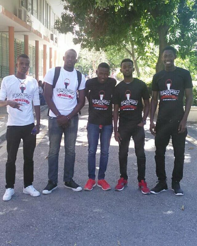 Hiphopkreyol1's tweet photo. #REPFET 🔥🔥
@keeloforever @dudleydimitri @repfetprodz https://t.co/TTVPtm6HSv https://t.co/wW36hm2Jsi