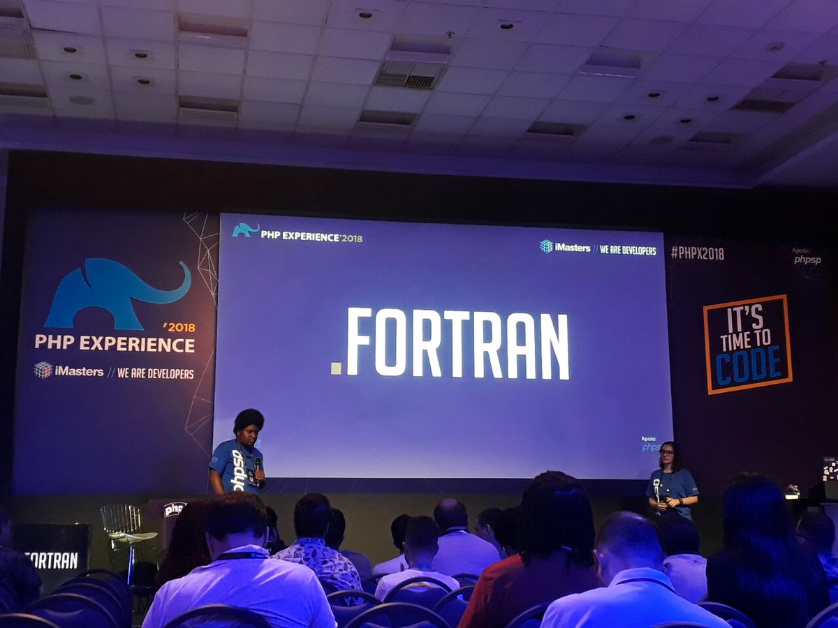 PHPWomenBR's tweet image. Estamos no #PHPx2018 ;)