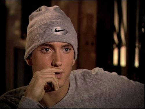 Eminem_News__'s tweet photo. The longest charting hip-hop albums of all time (US):
1️⃣ Curtain Call: The Hits - 382 weeks
2️⃣ The Eminem Show - 350 weeks
3️⃣ Recovery - 307 weeks.

All three albums by @Eminem 🔥👏 https://t.co/QH77TcyPad