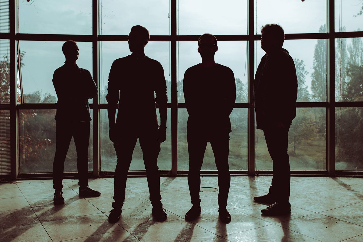 RadioRealRock's tweet photo. The Glan Fuss in uscita il 9 marzo 
Un faccione emiliano rassicurante che suona indie rock serio, ma per davvero
#indierock #realrock #emergenti #musicaemergente #newmusic

https://t.co/SgBtHfbt1i https://t.co/BATIfbdyKD