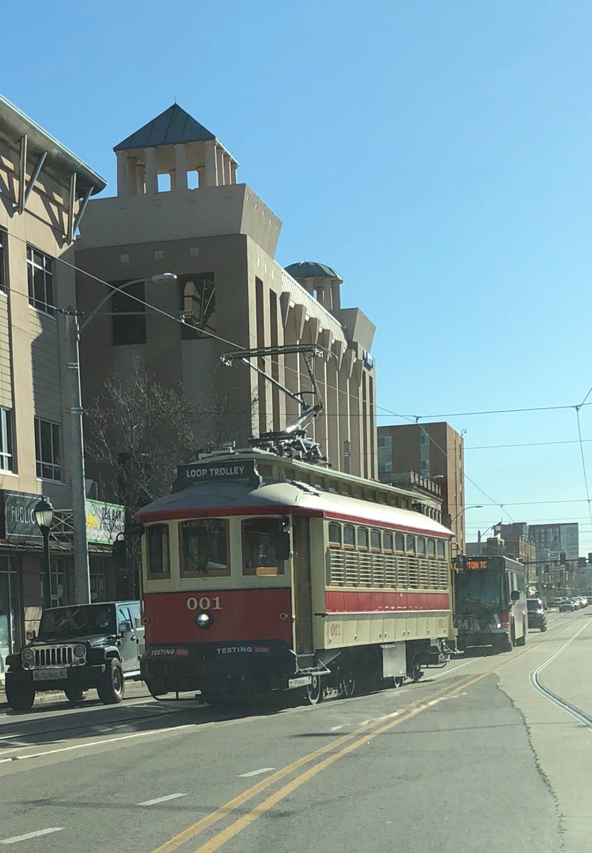 bakedts's tweet image. #delmarloop #trolley ! They were taking it for a #practicerun this #morning. I think we might #finally be close to having a #working trolley system in the #delmarloop . 🎊🎉🙌
 #stl #bakedts #happytuesday #happiness #endinsight