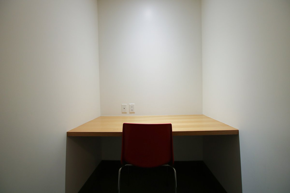 TRChealth's tweet image. We're proud to have launched a new co-working space, MELD, located in #Toronto #Ontario just steps from #UnionStation! This modern, furnished workspace includes wifi, kitchen, reception and more. If interested, contact sherry.tallis@thinkresearch.com or 647-691-4182 for more info