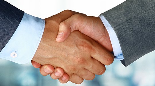 Nu skriver vi nästa kapitel i vår historia och förvärvar det norskägda företaget Amestos översättningsverksamhet. Det är vi otroligt glada för! Läs mer här: semantix.se/om-oss/Pressru…