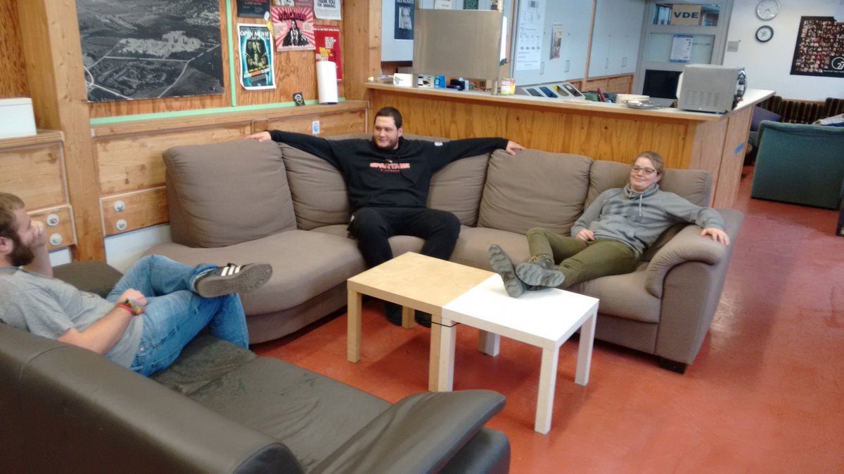 fs_et's tweet photo. Die @fs_et ist viel Bequemer geworden! #uulm #StuVezahltnicht https://t.co/tNBfhAnXBN