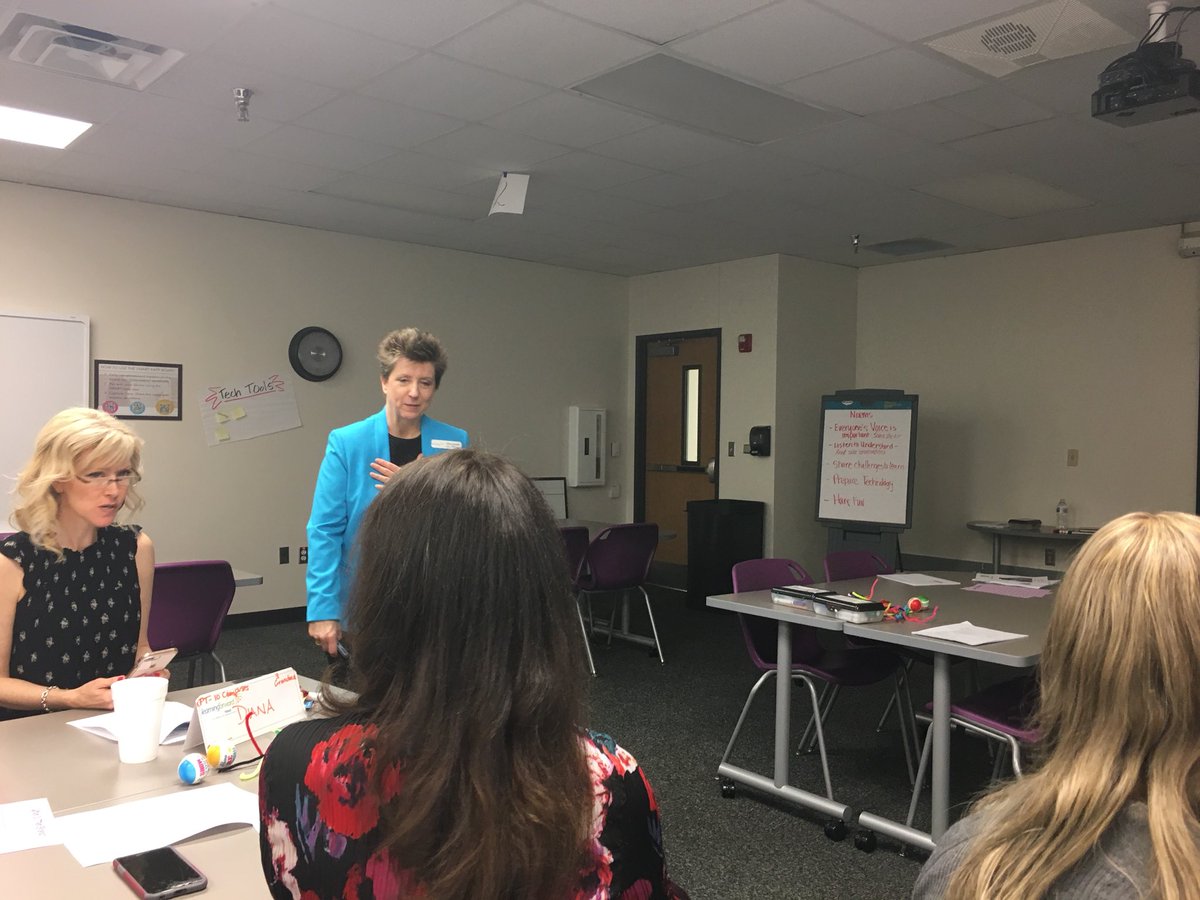 Lisarolsen's tweet photo. #learntexas #gisdlearning Here’s a TIP- learn to Tweet! @DriskillElita https://t.co/H7hliYFrww