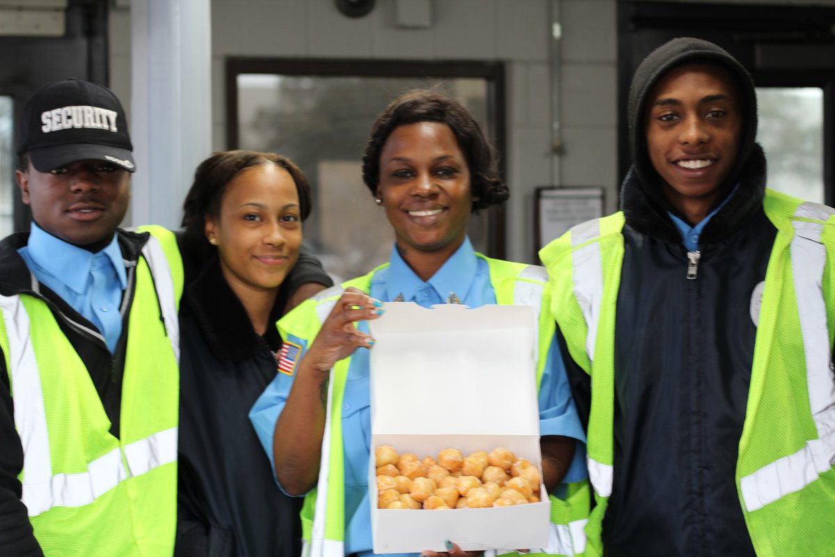 Capital_UPSers's tweet photo. @RedRiverUPSers appreciate your efforts! Thank you Guards! #CapitalDivision #ThankYou https://t.co/pCWZervyX1