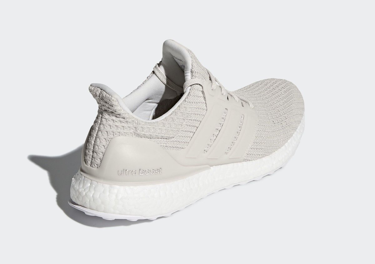 JustFreshKicks's tweet photo. Official Look at a new “Chalk Pearl” adidas Ultra Boost 4.0 releasing soon https://t.co/lxMFgu4Jhu