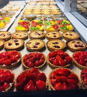 lovenifood's tweet photo. NI specialist in handmade #French #patisserie and savoury pies @mangetoutdeli
targets #AfternoonTea market for faster growth #wholesale #cakes #NorthernIreland #TasteTheGreatness https://t.co/yDSjklBVTf https://t.co/O6FkANvEEK