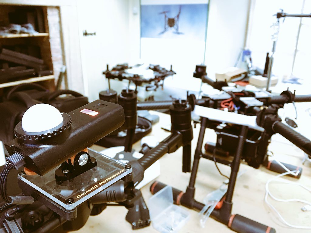 dronesforag's tweet photo. Good to be back in the workshop playing with new ideas and upgrading systems #dronesforag #dronesystems #workshop https://t.co/Jrv1pumXgt