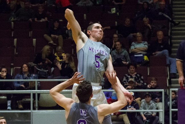 #OUA MVBALL | First-Team All-Stars (West) 🌟

Brandon Koppers, <a href="/McMasterSports/">McMaster Marauders</a>
Andrew Richards, <a href="/McMasterSports/">McMaster Marauders</a>
Matt Passalent, <a href="/McMasterSports/">McMaster Marauders</a>
Jordan McConkey, <a href="/WlooWarriors/">Waterloo Warriors</a>
Chris Newcombe, <a href="/WesternMustangs/">Western Mustangs</a>
John Moate, <a href="/WindsorLancers/">Windsor Lancers</a>
Pierce Johnson, <a href="/WindsorLancers/">Windsor Lancers</a>