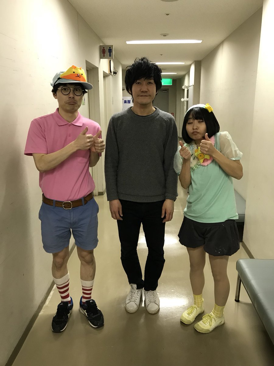 太らせるネタのタイムマシーン3号は山本と関のコンビ デブ秋元康