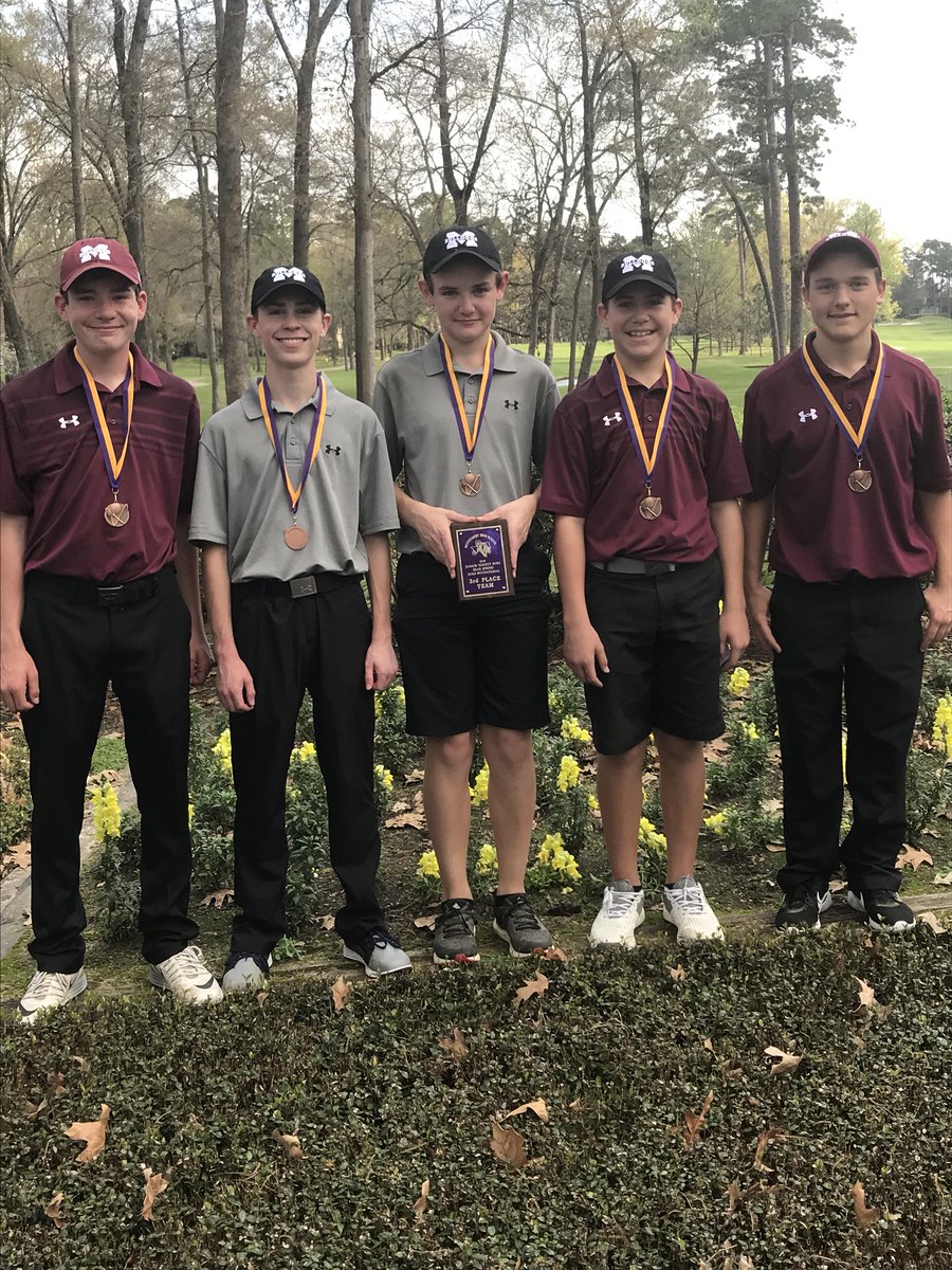 TeeItUpDogs's tweet photo. Congrats Boys JV on finishing in 3rd place at the Montgomery HS Spring Invitational! Special shoutout to Gavin Franck for a 2nd place individual finish. https://t.co/KzkF9dWxsR
