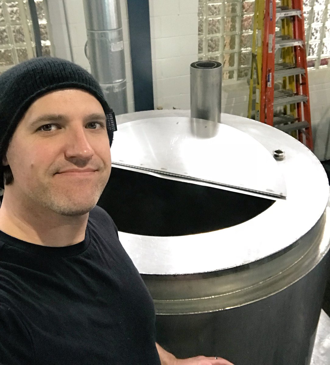 BruRoomBeer's tweet photo. Brewing the winning Munich Helles today at @UrbanrestBeer ...Come have some this spring! 🍻🍺 #beer #detroit #ferndale #michigan https://t.co/PvcRKAtFST
