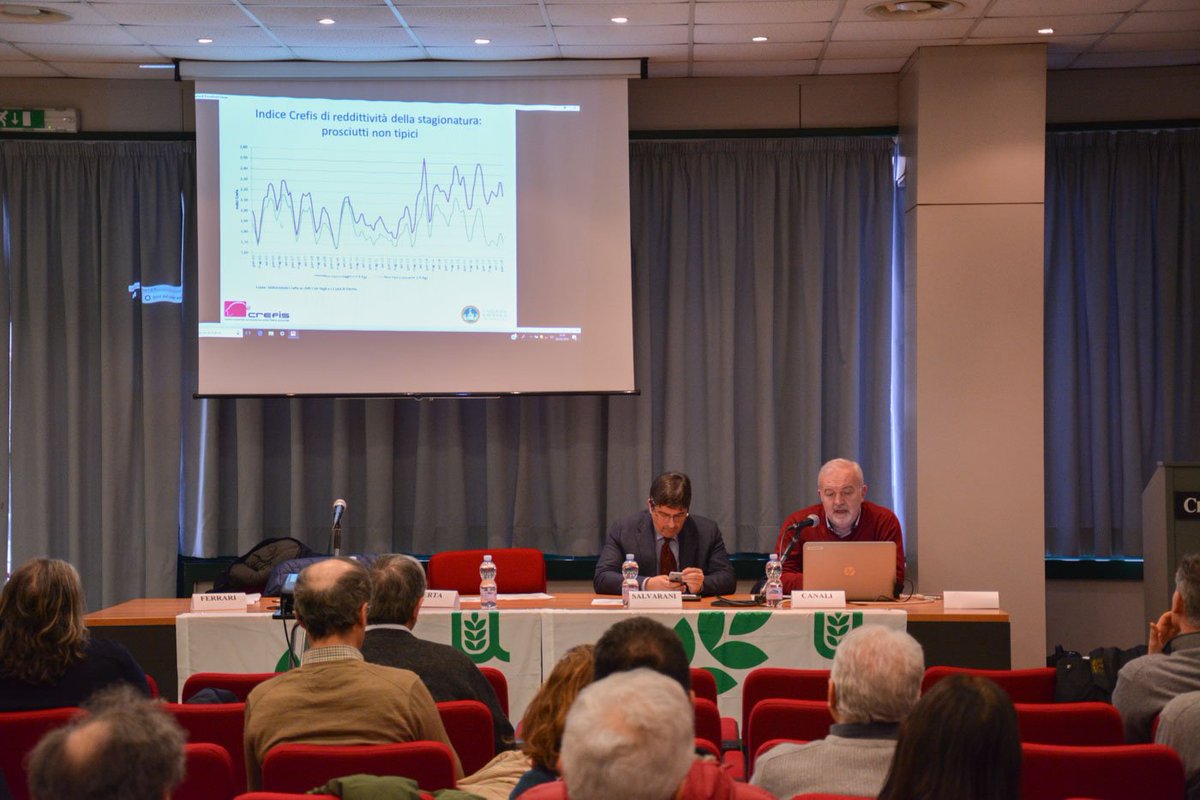 La #Suinicoltura italiana è protagonista dello Speed Date Zootecnico di oggi organizzato da #CremonaFiere e #LiberaAssociazioneAgricoltoriCremonesi. Le #Fierezootecniche sono un evento che dura tutto l'anno!