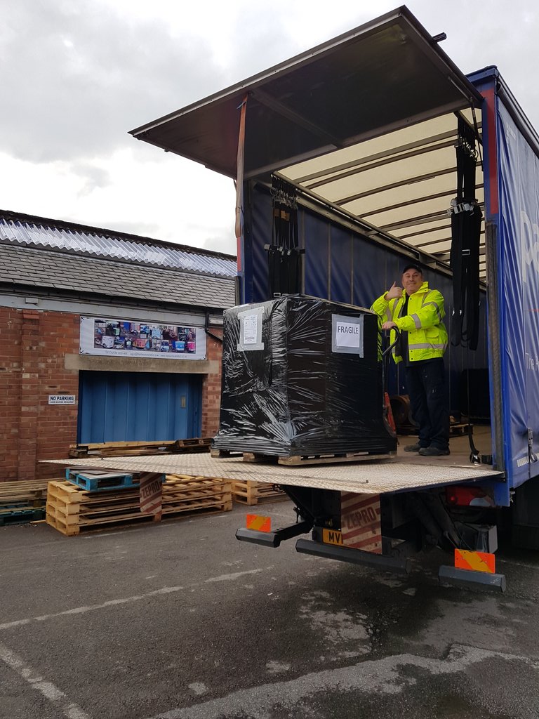 One of our Ice Cream Carts leaving in search of the sunshine! World wide delivery available. #icecream #icecreambike #SummerIsComing
