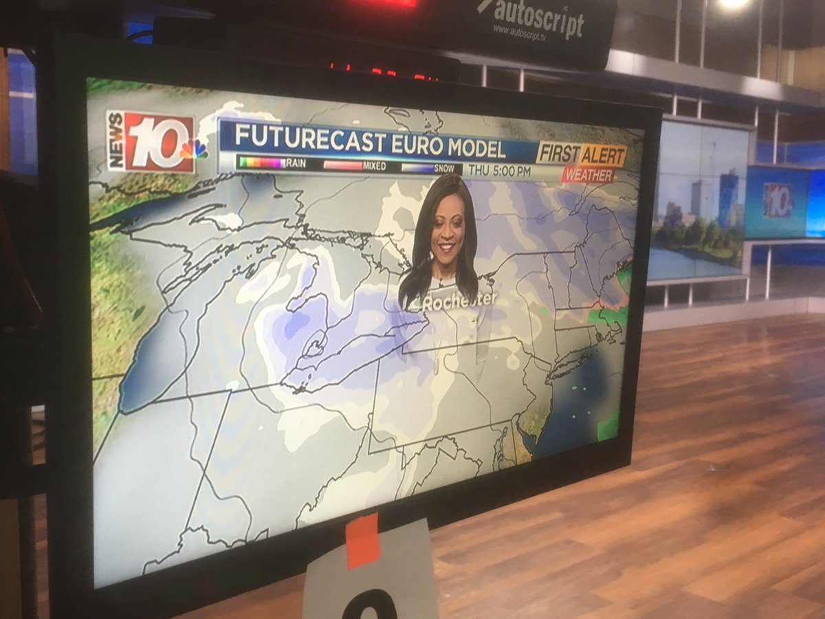 whec_DDewberry's tweet photo. Yes, I am a talking head. Check out what happens when your dress is the exact same color as the weather green screen! @news10nbc https://t.co/QRuCf1rJA8