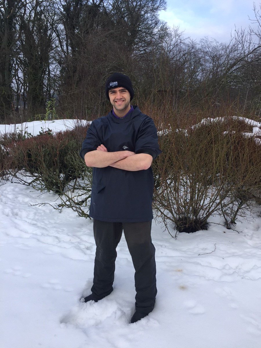 kiwikitroxan's tweet photo. Thank you to Black Sheep Farm Health for sending in these fantastic images of one of their vets wearing their #Kaiwaka Stormforce overtrousers and #KiwiKit short sleeve veterinary T during the snow last week. We hope they kept you warm and dry while you were on call. https://t.co/OZVWtwaEgC