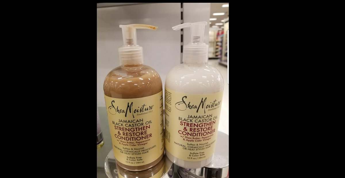 StarrBalmer's tweet photo. @SheaMoisture Besides the color, what's the difference between the two? https://t.co/PZiX9QVpYv