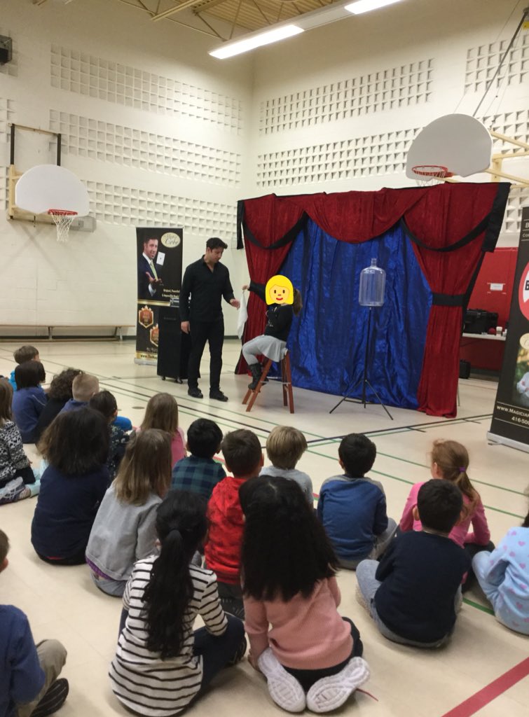 VGuizzetti's tweet image. Great #antibullying magic show today thanks to Coby’s Anti Bully Magic Show and the @RossDoan arts package #communityclass Ss had a fun time #BeKind