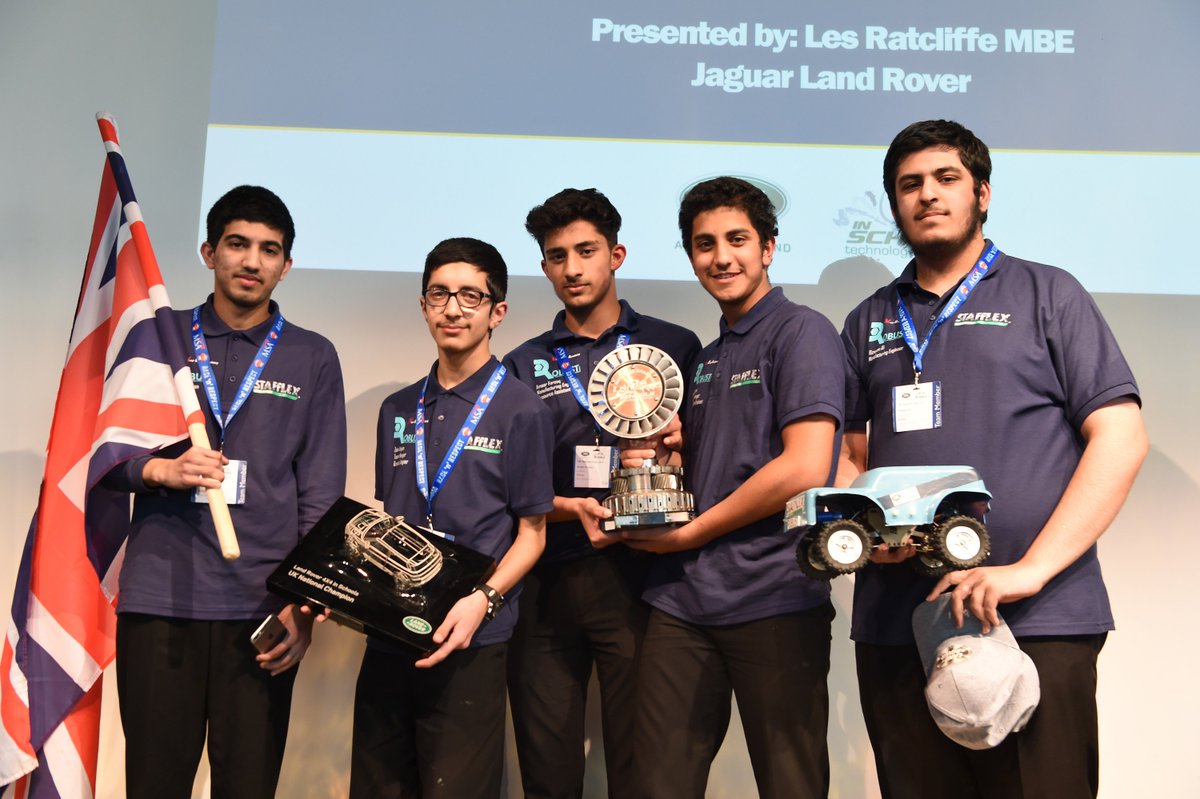 4x4inschoolshq's tweet photo. Our current UK champions will hand over their crown in two weeks time. Who will represent the UK in 2018? @JLREducation https://t.co/2HUEYboyFK
