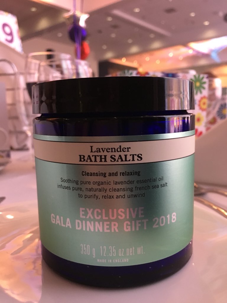 RebeccaNYRO's tweet photo. Thank you @nyrorganicuk for fantastic #nyrospringconference. What an inspirational day and so proud to be a part of this fantastic company. #fairtrade #ethical #organic #agewellstressless #naturalskincare https://t.co/k5CS8Xfvk4