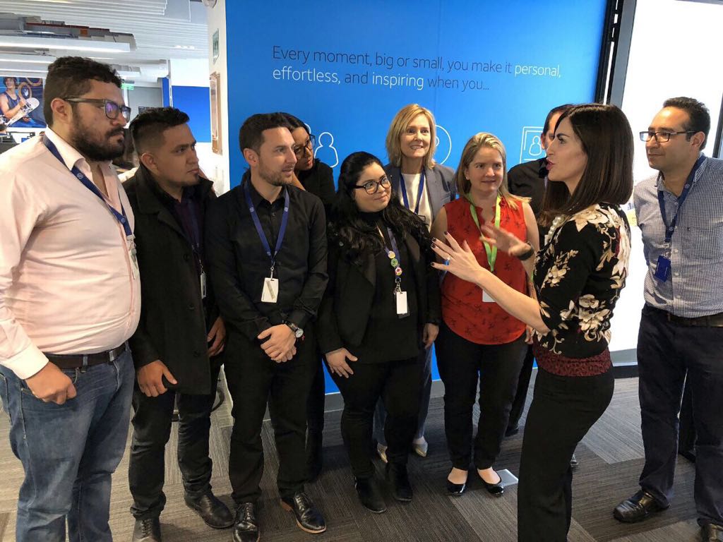 #ThrowBack to <a href="/LizGTweets/">Liz Tveten</a>'s visit. It was great having her helping us to recognize our top performers for 2017 😄