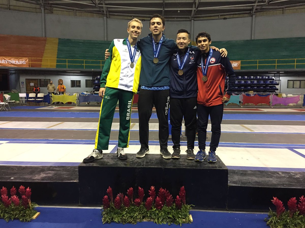 Chilesgrima's tweet photo. Fotos de Katina Proestakis y Jorge Valderrama, que sumaron medallas de bronce para Chile en cadetes en el Panamericano de Costa rica https://t.co/XKR75EGCcu https://t.co/1p1xLRnrSP