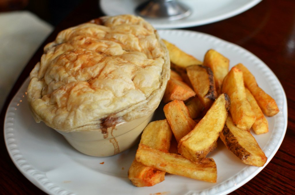 It's Pie Week!
Be sure to come in and try our special 2 course menu for only £14.95!
Available until Saturday 10th March.

<a href="/eatnorthwales/">Eat North Wales</a>  #chestertweets #flintshirepictures #northwalestweets <a href="/DeesideDotCom/">DEESIDE.com</a>