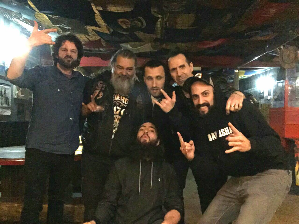 AttikusRock's tweet photo. ¡Pedazo de finde en Terrassa y Manlleu en sendos garitos moteros! Todavía recuperándonos.... https://t.co/svDnGcvgdl
