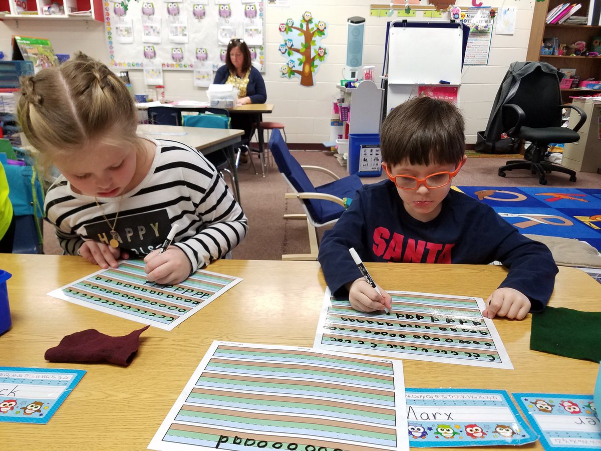 kassraines's tweet image. Mrs. Croswell&apos;s Kindergarten class is working hard on handwriting with OT and @StartDOTwriting !! #WeAreNR #MyOhioClassroom