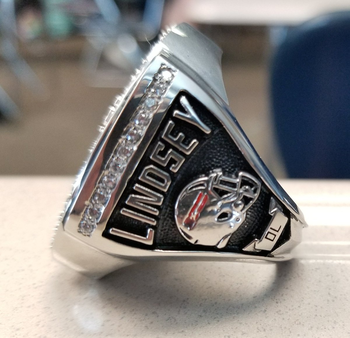 JCL068's tweet photo. The time has come...the 2017 @BucsFootball State Championship rings are here!!!! #BackToBack #StateChamps #RingDay I loved my 4 years on this team learning, loving, and winning! #OutWorkEmAll #BEST #FIN1SH 48-20 https://t.co/kuYho7lXWG